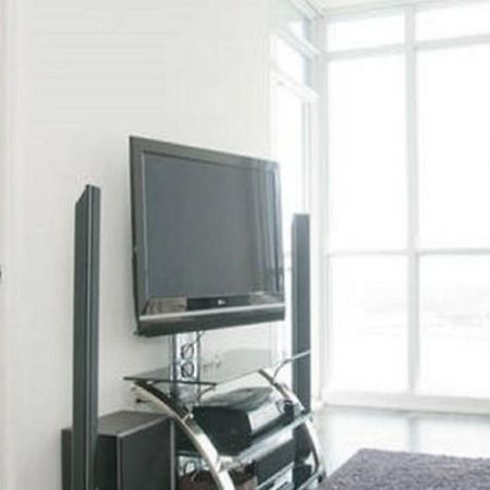 Nge Stays - Downtown Suite Lake View 多伦多 外观 照片